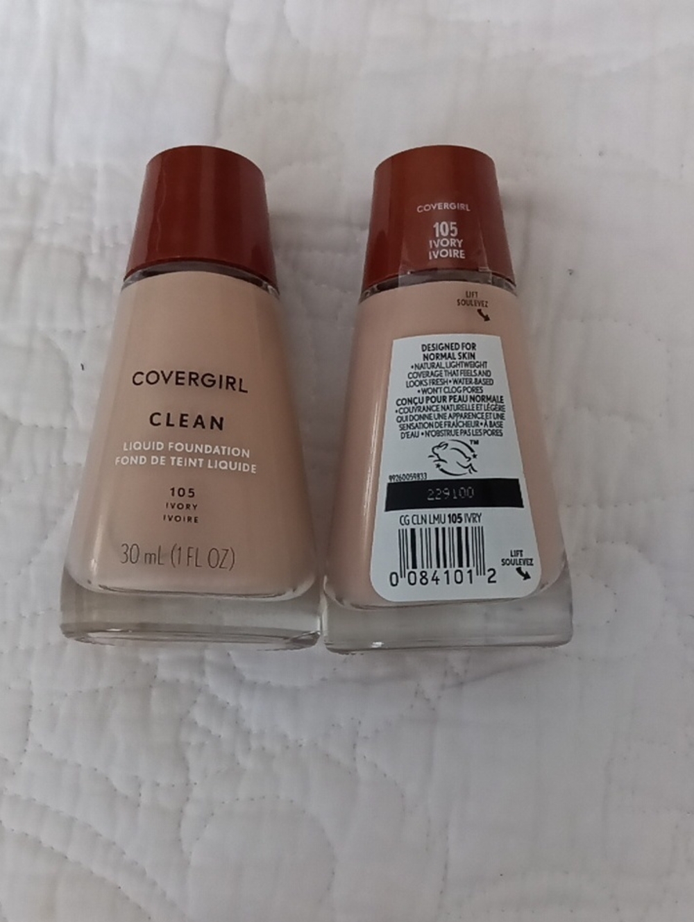 COVERGIRL Clean Liquid Foundation 105 Ivory